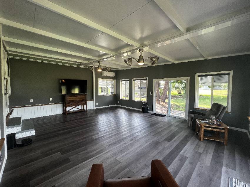194 Fairway Circle a Winter Haven, FL Mobile or Manufactured Home for Sale